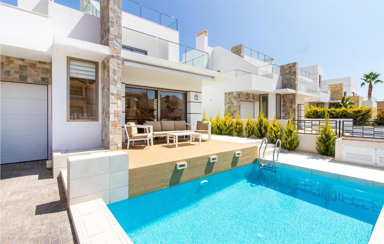 Gorgeous Home In Los Alcazares With Wifi Bagian luar foto