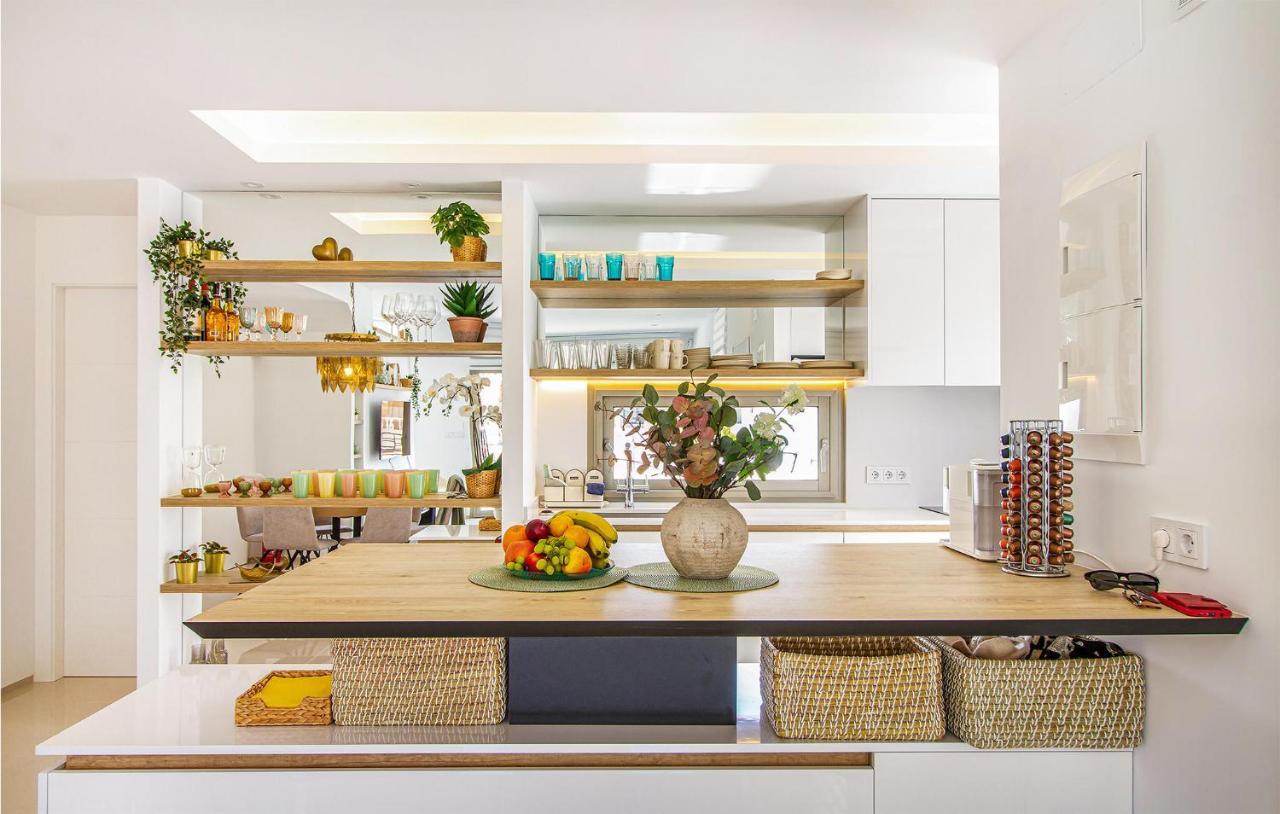Gorgeous Home In Los Alcazares With Wifi Bagian luar foto