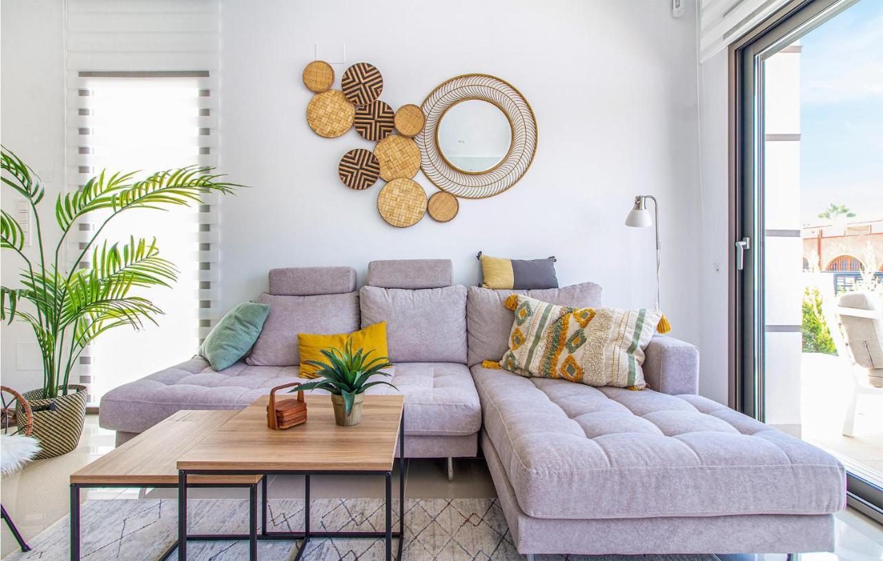 Gorgeous Home In Los Alcazares With Wifi Bagian luar foto