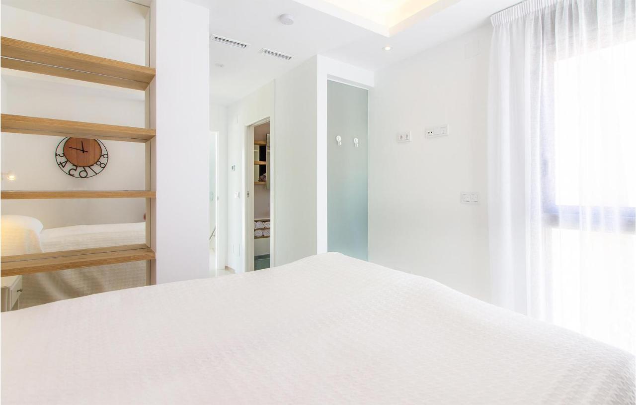 Gorgeous Home In Los Alcazares With Wifi Bagian luar foto